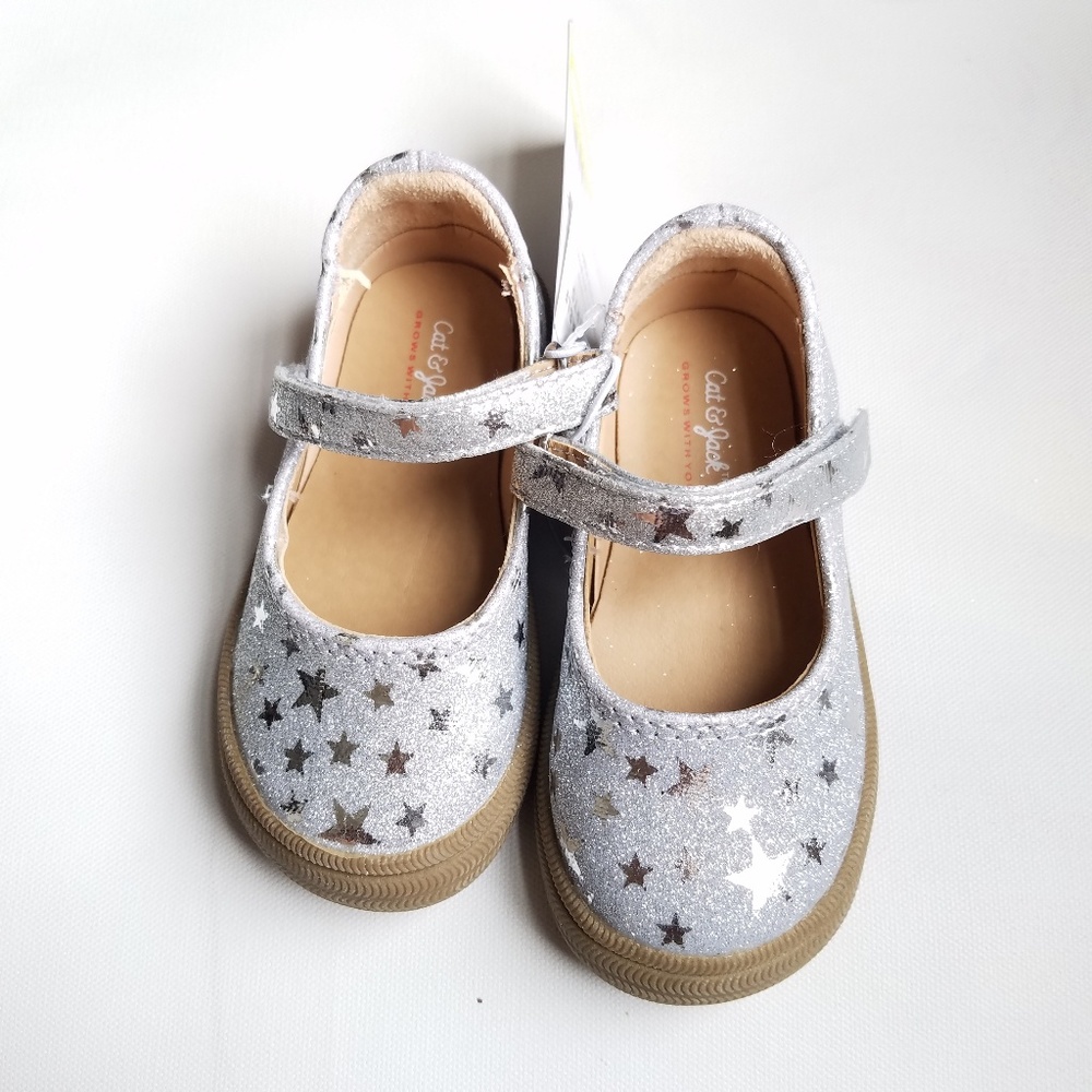NWT Girls Toddler Silver Velcro Shoes-5 - Picture 2 of 2
